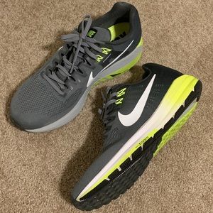 Men’s Nike Sneaker Tennis Shoe